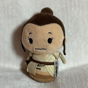 Hallmark Itty Bittys REY Star Wars Rise of Skywalker Special Edition Tan & Brown
